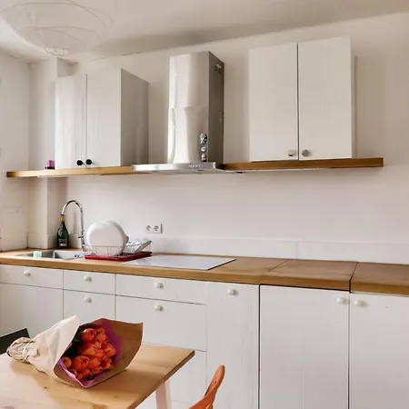 Apartamento Charming For 2 People In 10 Paris